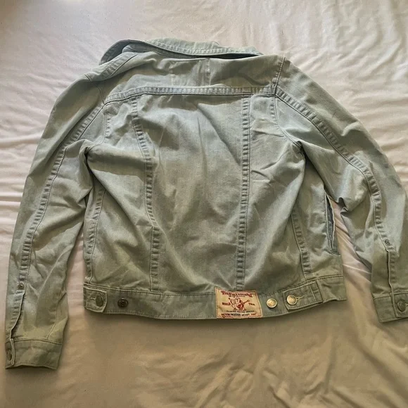 Jean Jacket - Picture 2 of 7